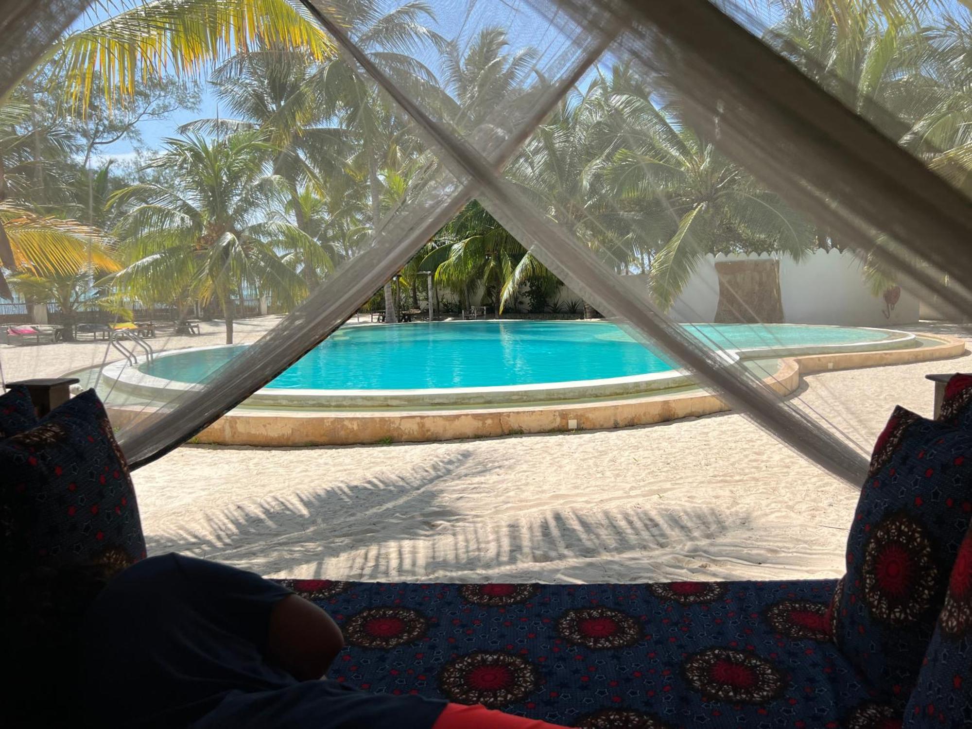 Ujamaa Beach Resort Makunduchi Eksteriør billede